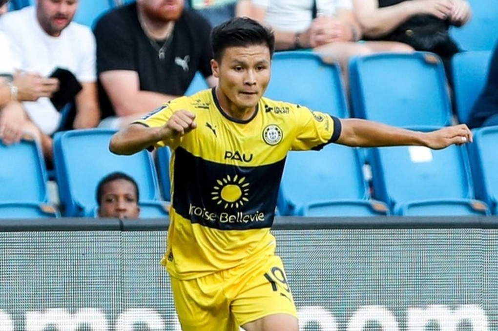 Bị đồng đội quát mắng, Quang Hải là nạn nhân trong sự kém cỏi của Pau FC? - 2 Bị đồng đội quát mắng, Quang Hải là nạn nhân trong sự kém cỏi của Pau FC? - 2