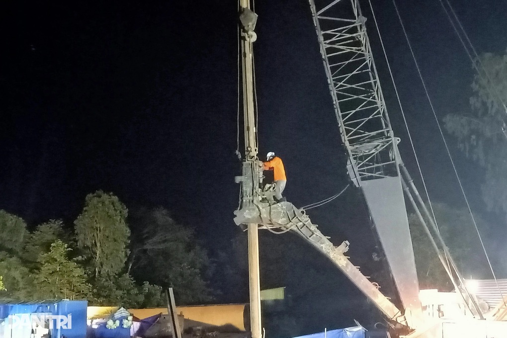 Công bố toàn bộ thông tin vụ bé trai lọt trụ bê tông - 2 Công bố toàn bộ thông tin vụ bé trai lọt trụ bê tông - 2