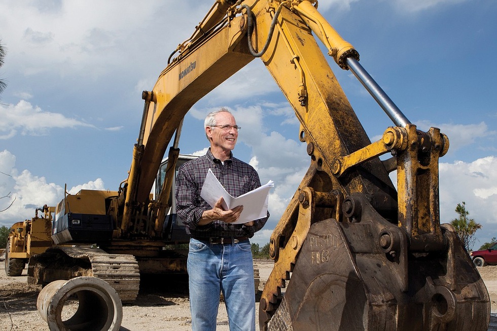 Bỏ qua phố Wall, tỷ phú tự thân dựng đế chế 1,2 tỷ USD từ đất bị lãng quên