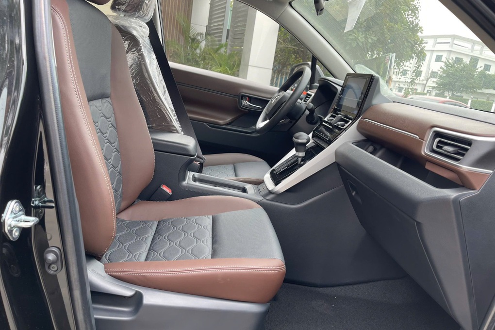 Limo Green có đối thủ mới, giá 730 triệu vẫn có ghế da và phanh điện tử - 4