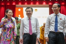 Các địa phương tại TPHCM không tổ chức văn nghệ, nhận hoa mừng Đại hội