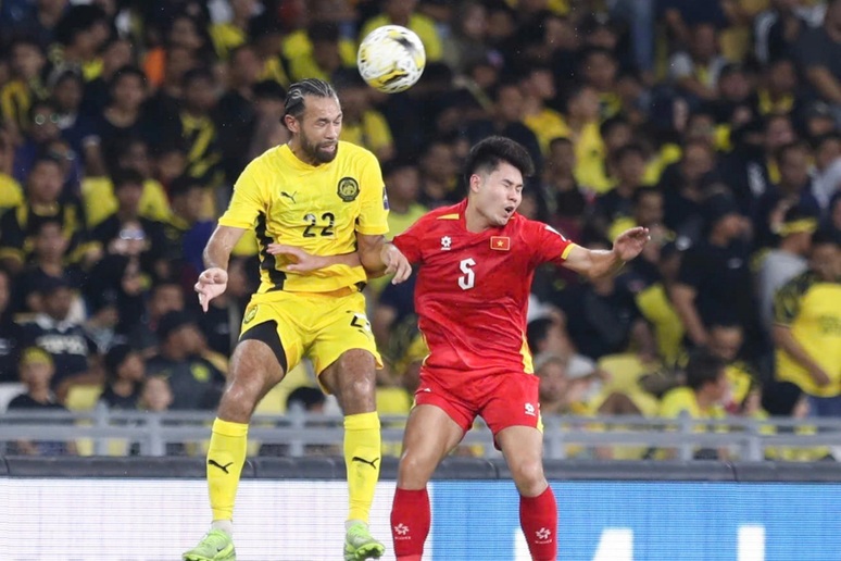 Indonesia và Malaysia áp sát đội tuyển Việt Nam trên bảng xếp hạng FIFA