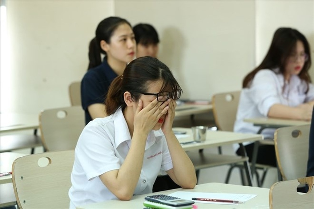Khi sinh viên biến mùa thi thành cuộc đua qua môn - 2 Khi sinh viên biến mùa thi thành cuộc đua qua môn - 2
