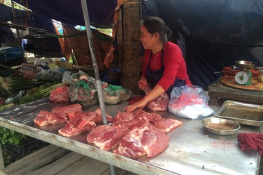 Giá thịt lợn hơi "rục rịch" tăng