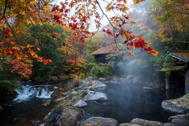 10 thiên đường suối nước nóng tốt nhất Nhật Bản