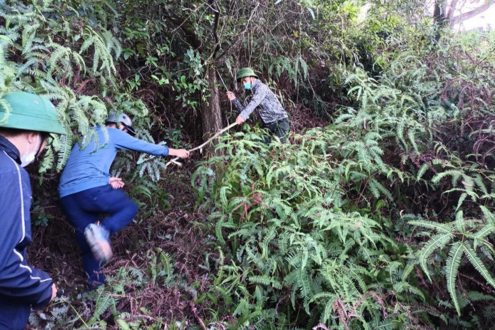 5 ngày trốn chui lủi, kẻ giết người ăn đồ cúng để duy trì sự sống - 3 5 ngày trốn chui lủi, kẻ giết người ăn đồ cúng để duy trì sự sống - 3