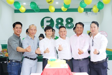 F88 lập kỷ lục khai trương 100 phòng giao dịch cho vay cầm cố