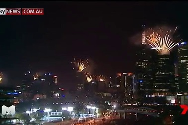 "Đại tiệc" pháo hoa tại Melbourne, Australia