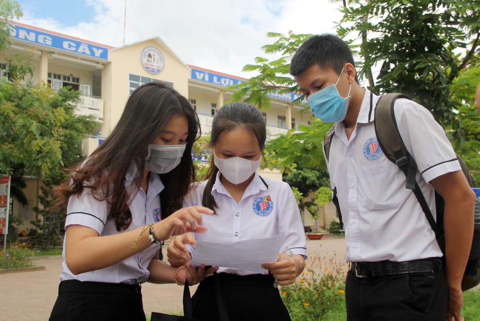 Bày tỏ về trân trọng cuộc sống, thí sinh khen đề Văn hay - 14 Bày tỏ về trân trọng cuộc sống, thí sinh khen đề Văn hay - 14