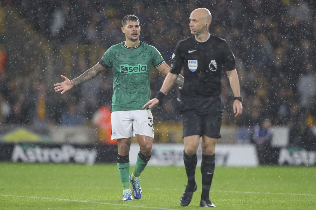 Trọng tài tai tiếng bắt trận đấu tâm điểm Chelsea - Man City - 1 Trọng tài tai tiếng bắt trận đấu tâm điểm Chelsea - Man City - 1