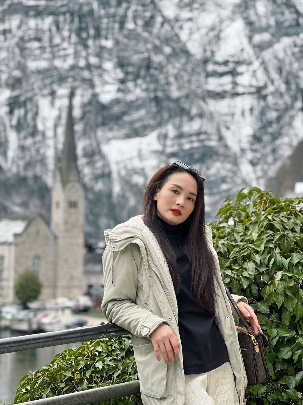 Lan Phương bức xúc lên tiếng vì bị dùng hình ảnh trái phép - 2 Lan Phương bức xúc lên tiếng vì bị dùng hình ảnh trái phép - 2
