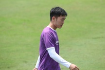 Xuân Trường chấn thương, thầy Park đau đầu phương án thay Hùng Dũng