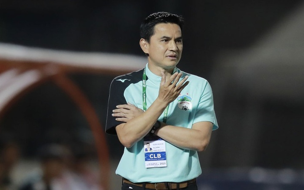 HLV Kiatisuk tuyên bố biết rõ lối chơi của tuyển Thái Lan trước AFF Cup - 2 HLV Kiatisuk tuyên bố biết rõ lối chơi của tuyển Thái Lan trước AFF Cup - 2