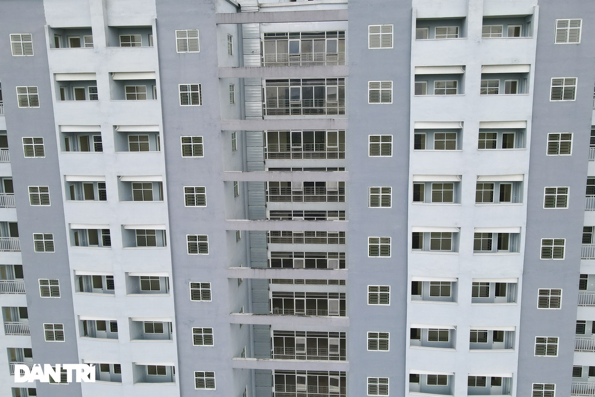 Xót xa hàng loạt khu chung cư cao tầng ở Hà Nội bị bỏ hoang nhiều năm - 4 Xót xa hàng loạt khu chung cư cao tầng ở Hà Nội bị bỏ hoang nhiều năm - 4