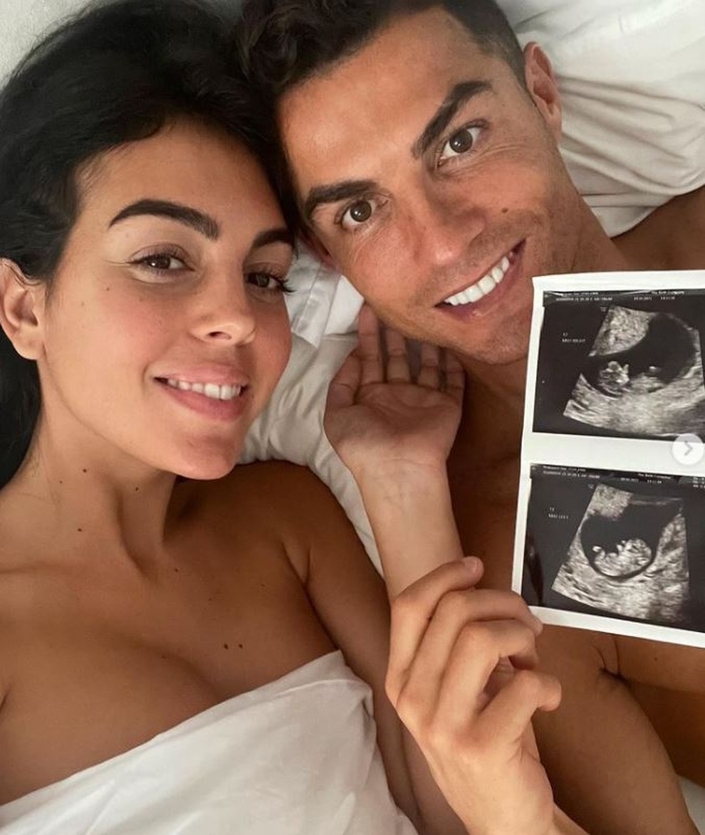 C.Ronaldo đón tin cực vui, lên chức cha lần thứ… 6 - 1 C.Ronaldo đón tin cực vui, lên chức cha lần thứ… 6 - 1
