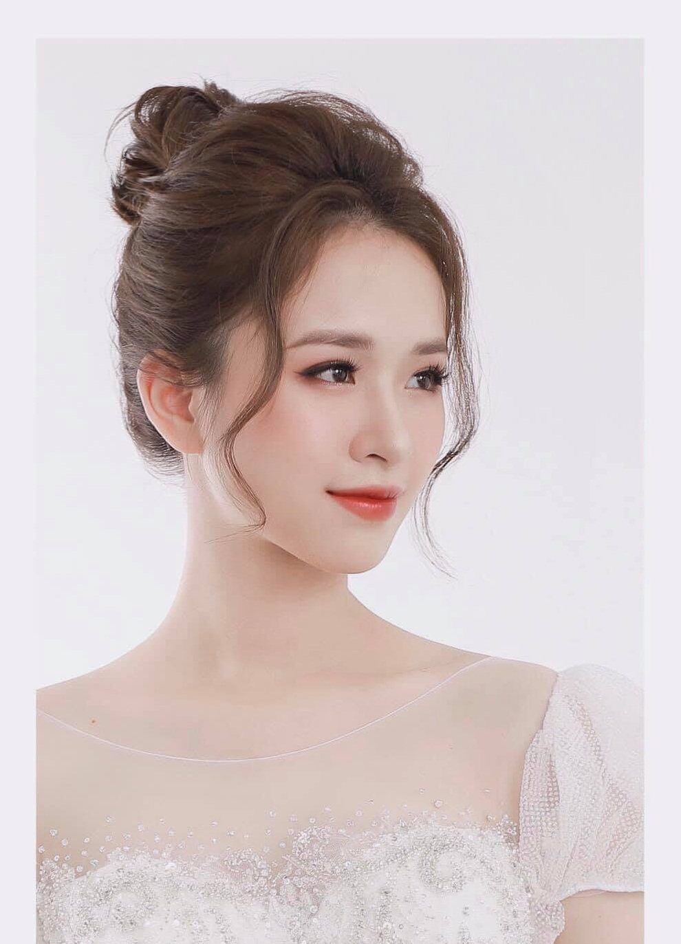Hút hồn với vẻ đẹp của nữ sinh 2K ngành Lịch sử học - 7 Hút hồn với vẻ đẹp của nữ sinh 2K ngành Lịch sử học - 7