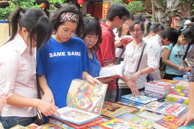 Khai mạc hội thảo về “Sách và Chấn hưng giáo dục” 