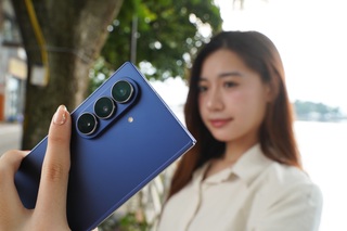 Đánh giá Samsung Galaxy Z Fold7: Mỏng nhẹ, đa nhiệm nhưng có đánh đổi - 17