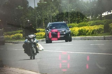 Công an trưng chứng cứ chứng minh xe Trung tướng vi phạm tốc độ