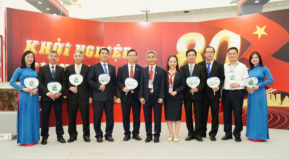 Thép Miền Nam: Mang tới triển lãm A80 câu chuyện hiện thực hóa “thép xanh” - 1 Thép Miền Nam: Mang tới triển lãm A80 câu chuyện hiện thực hóa “thép xanh” - 1
