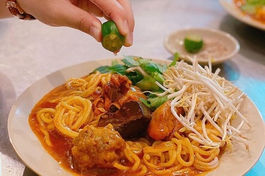 Lạ lùng đặc sản khiến thực khách "đổ mồ hôi, rơi nước mắt" ở Cà Mau