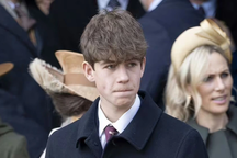 Bá tước Anh 16 tuổi "gây sốt" vì vẻ ngoài điển trai, cao 1,80m