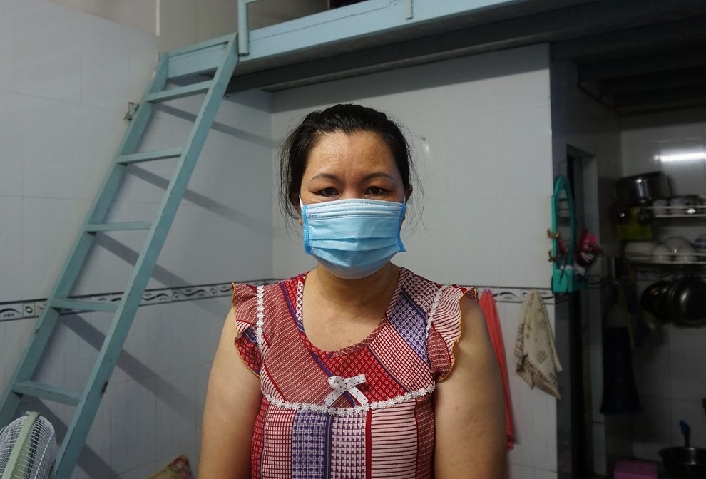 Đang thất nghiệp được miễn phí tiền trọ và cho gạo, chúng tôi mừng quá! - 3 Đang thất nghiệp được miễn phí tiền trọ và cho gạo, chúng tôi mừng quá! - 3