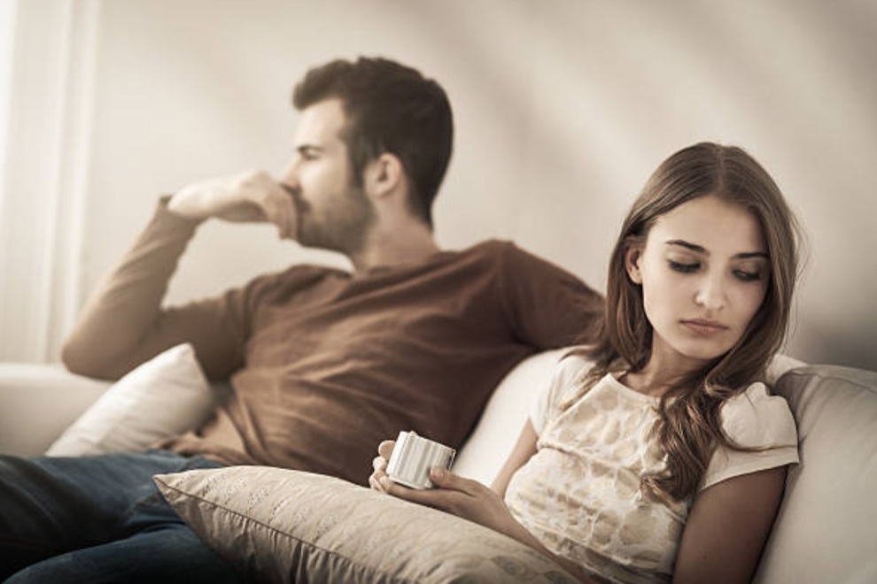 Bạn trai liên tục dụ em vượt rào thì có đáng tin không? - 1 Bạn trai liên tục dụ em vượt rào thì có đáng tin không? - 1