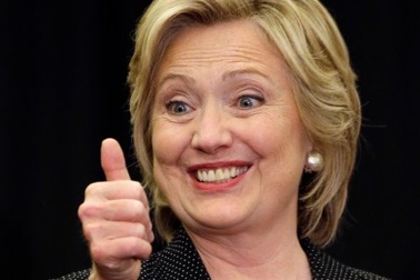 Hillary Clinton giành cơ hội lịch sử