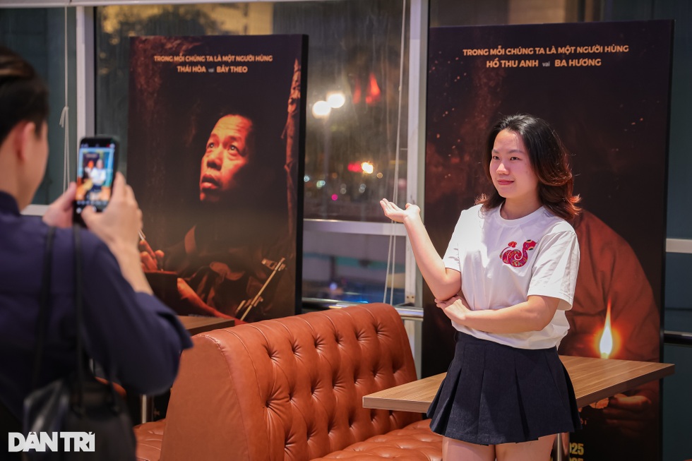 Địa đạo thu 100 tỷ đồng: Lý giải phim lịch sử kéo đông đảo Gen Z ra rạp - 5 Địa đạo thu 100 tỷ đồng: Lý giải phim lịch sử kéo đông đảo Gen Z ra rạp - 5