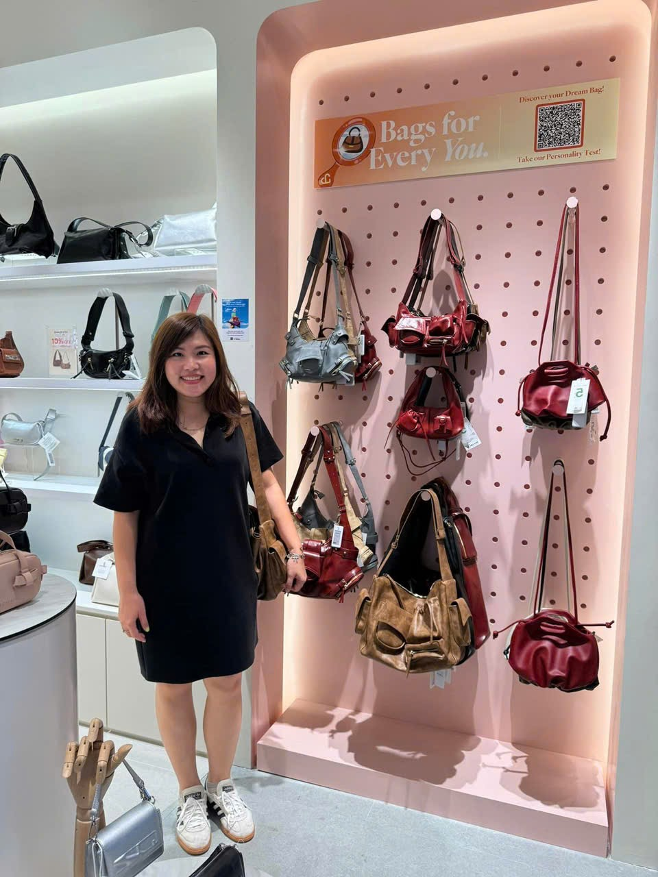 Cách thương hiệu thời trang nội địa vượt bão đóng cửa hàng loạt - 2
