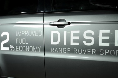 Jaguar Land Rover vẫn theo đuổi động cơ diesel