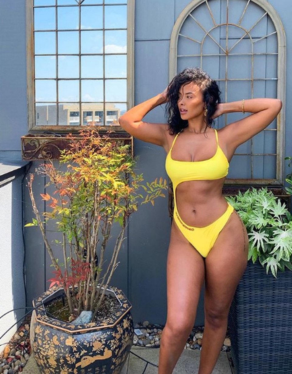 Nữ MC gợi cảm Maya Jama rời đài BBC - 1 Nữ MC gợi cảm Maya Jama rời đài BBC - 1