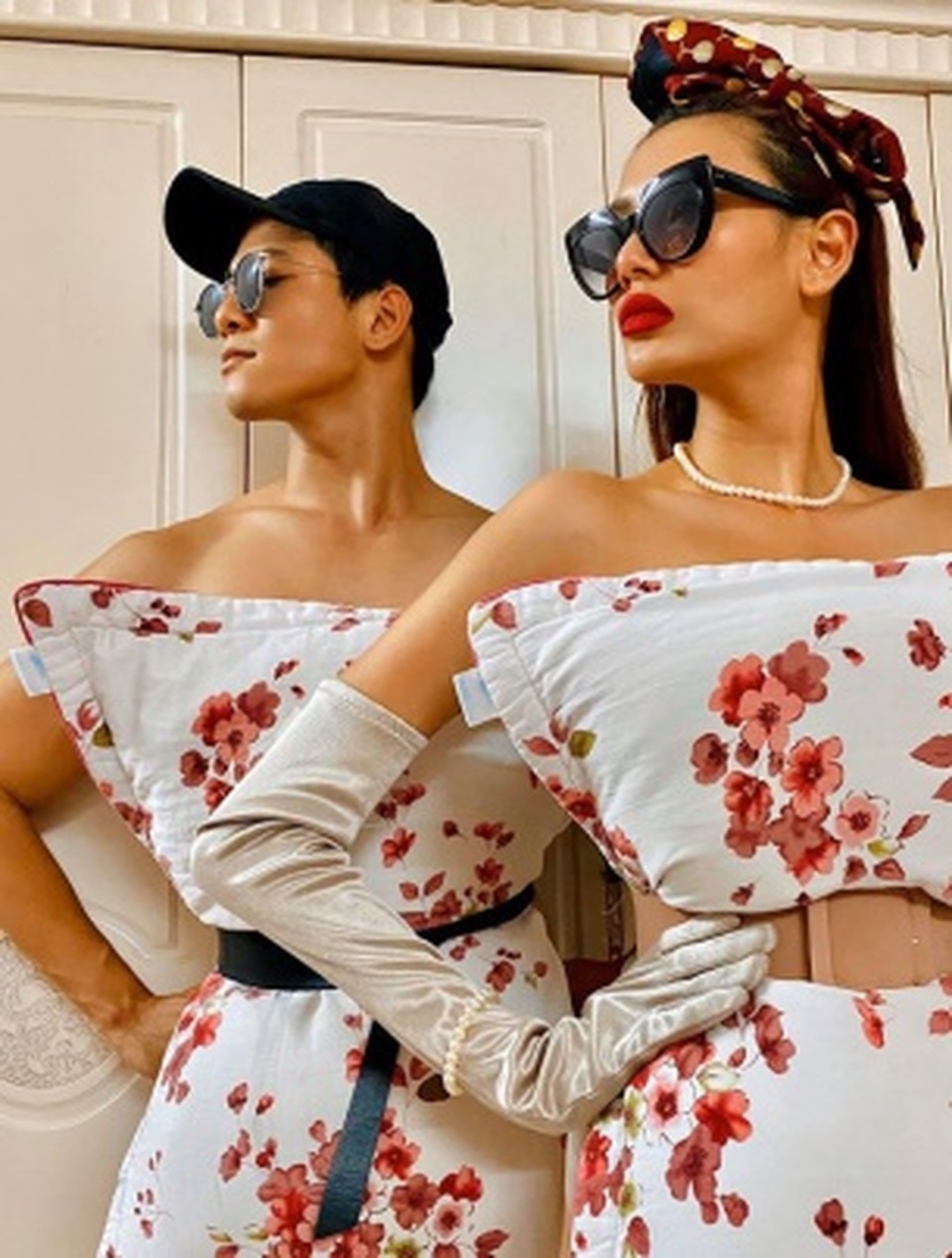 Sao Việt dùng gối, chăn làm váy - biến phòng ngủ thành sàn diễn - 3 Sao Việt dùng gối, chăn làm váy - biến phòng ngủ thành sàn diễn - 3