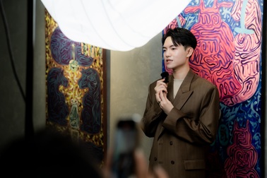 NTK Phan Đăng Hoàng kể hành trình đưa thời trang Việt đến Milan