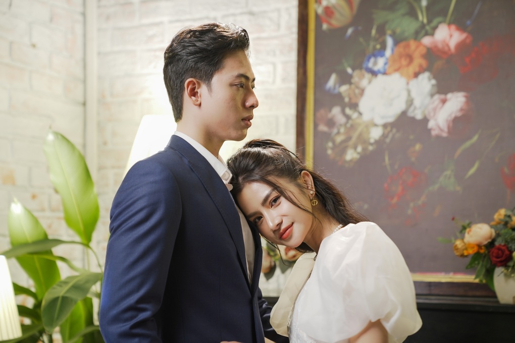 Châu Dương làm mới nhạc phim Tân dòng sông ly biệt - 2 Châu Dương làm mới nhạc phim Tân dòng sông ly biệt - 2