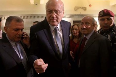 Chính phủ Li-băng đồng loạt từ chức