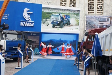 Từ năm 2018: Khoảng 2.550 chiếc ô tô được nhập khẩu miễn thuế vào Việt Nam