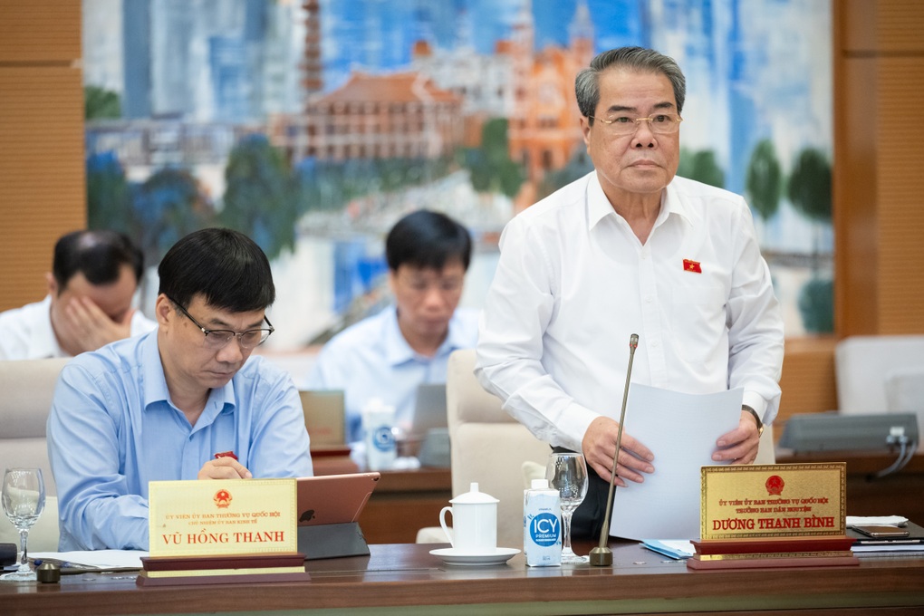 Cử tri đau xót khi một số cán bộ cấp cao vi phạm, mất uy tín - 2 Cử tri đau xót khi một số cán bộ cấp cao vi phạm, mất uy tín - 2