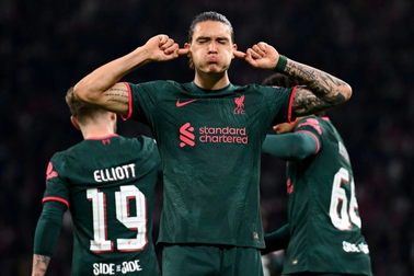 Liverpool "vùi dập" Ajax ngay tại Johan Cruijff Arena