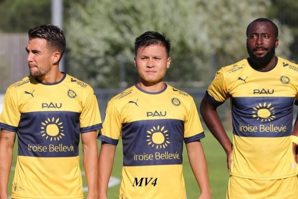 Pau FC có động thái giúp Quang Hải sớm hòa nhập với đội bóng - 1 Pau FC có động thái giúp Quang Hải sớm hòa nhập với đội bóng - 1