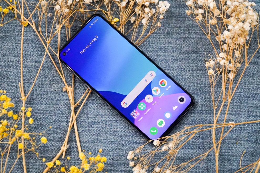 Cận cảnh Realme GT và Realme GT Master Edition tại Việt Nam - 6 Cận cảnh Realme GT và Realme GT Master Edition tại Việt Nam - 6