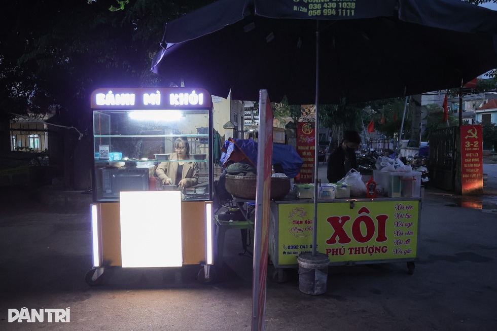 Nhân viên văn phòng ở Hà Nội sáng 4h dậy bán xôi, 8h đến công ty làm việc - 3