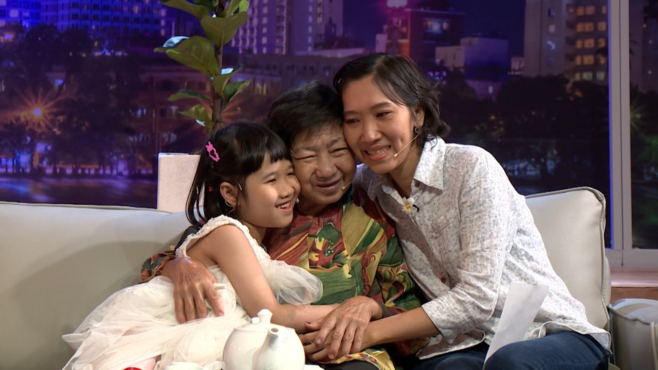 Người phụ nữ 16 năm “không ngủ”, nuôi chồng bại liệt, con tâm thần - 5 Người phụ nữ 16 năm “không ngủ”, nuôi chồng bại liệt, con tâm thần - 5