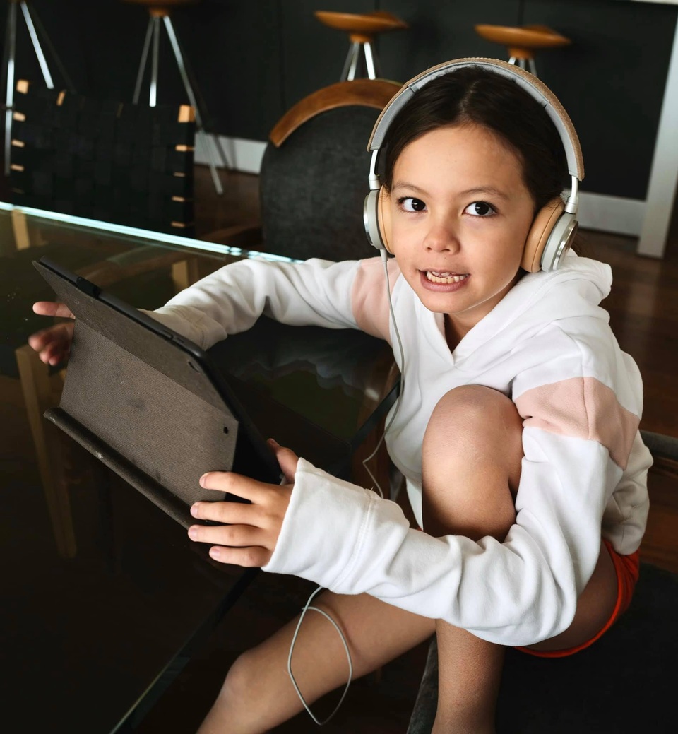 Cuộc sống bình yên của Diva Hồng Nhung cùng cặp song sinh tại biệt thự ở Mỹ - 16 Cuộc sống bình yên của Diva Hồng Nhung cùng cặp song sinh tại biệt thự ở Mỹ - 16