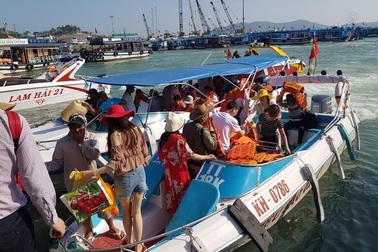 Bộ Công Thương bất ngờ vào cuộc sau Hội nghị điều chỉnh giá tour đảo Vịnh Nha Trang