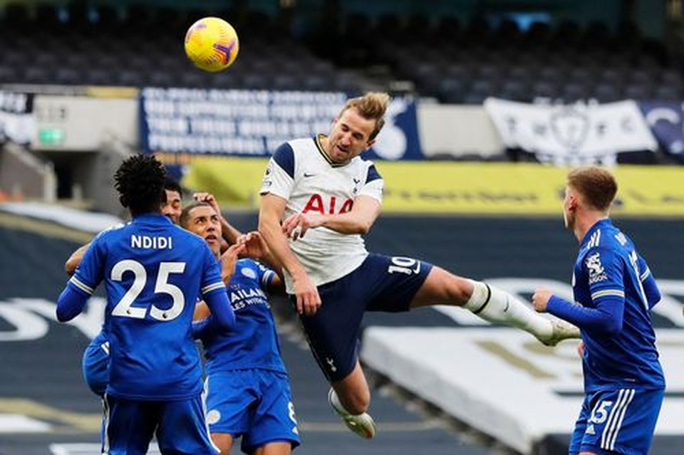 Gục ngã trước Leicester, Tottenham bị Liverpool bỏ xa sáu điểm - 2 Gục ngã trước Leicester, Tottenham bị Liverpool bỏ xa sáu điểm - 2