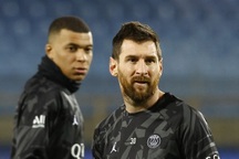 PSG bất ngờ đón tin cực vui từ Messi và Mbappe