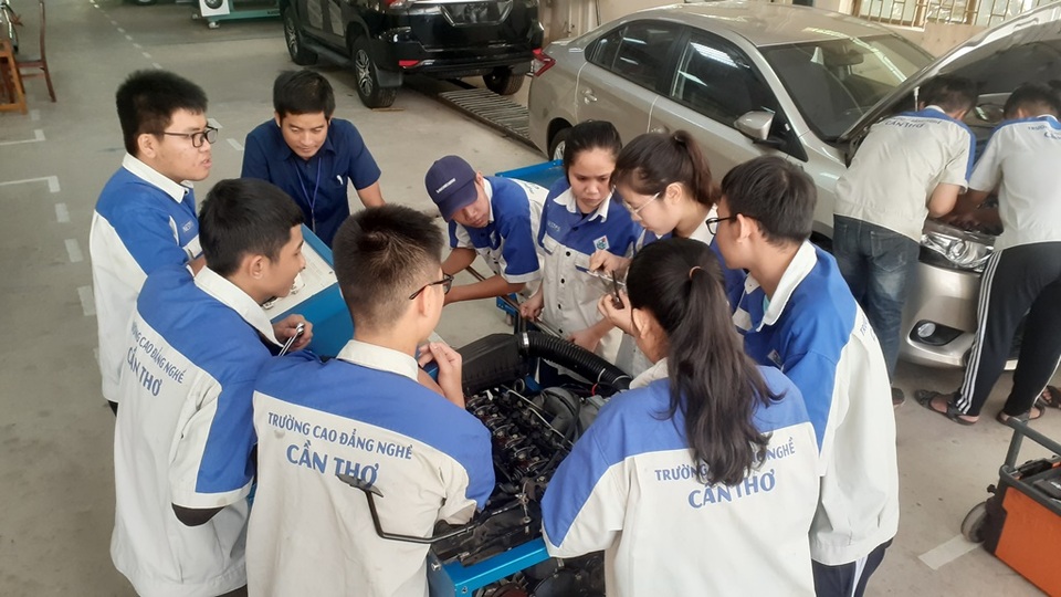 Đa dạng ngành nghề đào tạo, học viên có nhiều cơ hội chọn nghề - 2 Đa dạng ngành nghề đào tạo, học viên có nhiều cơ hội chọn nghề - 2