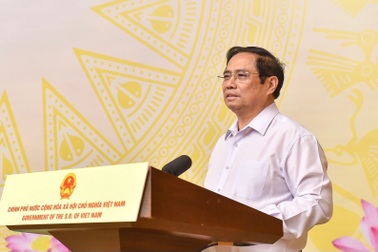 Thủ tướng: Ai cũng ngậm ngùi vì các cháu không được nghe tiếng trống trường